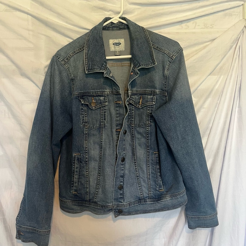 Old Navy Women's Blue Denim Trucker Jacket Long Sleeve Button Up Size XL